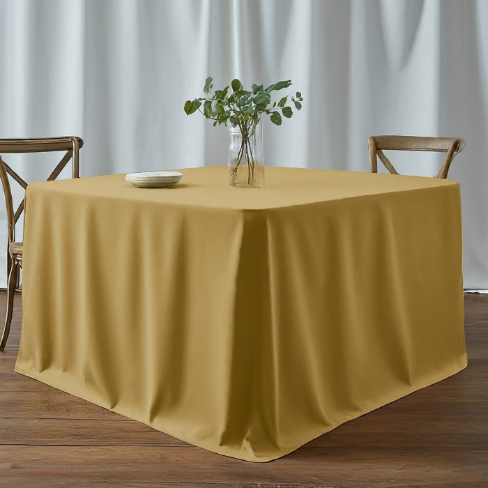 Custom Tablecloths